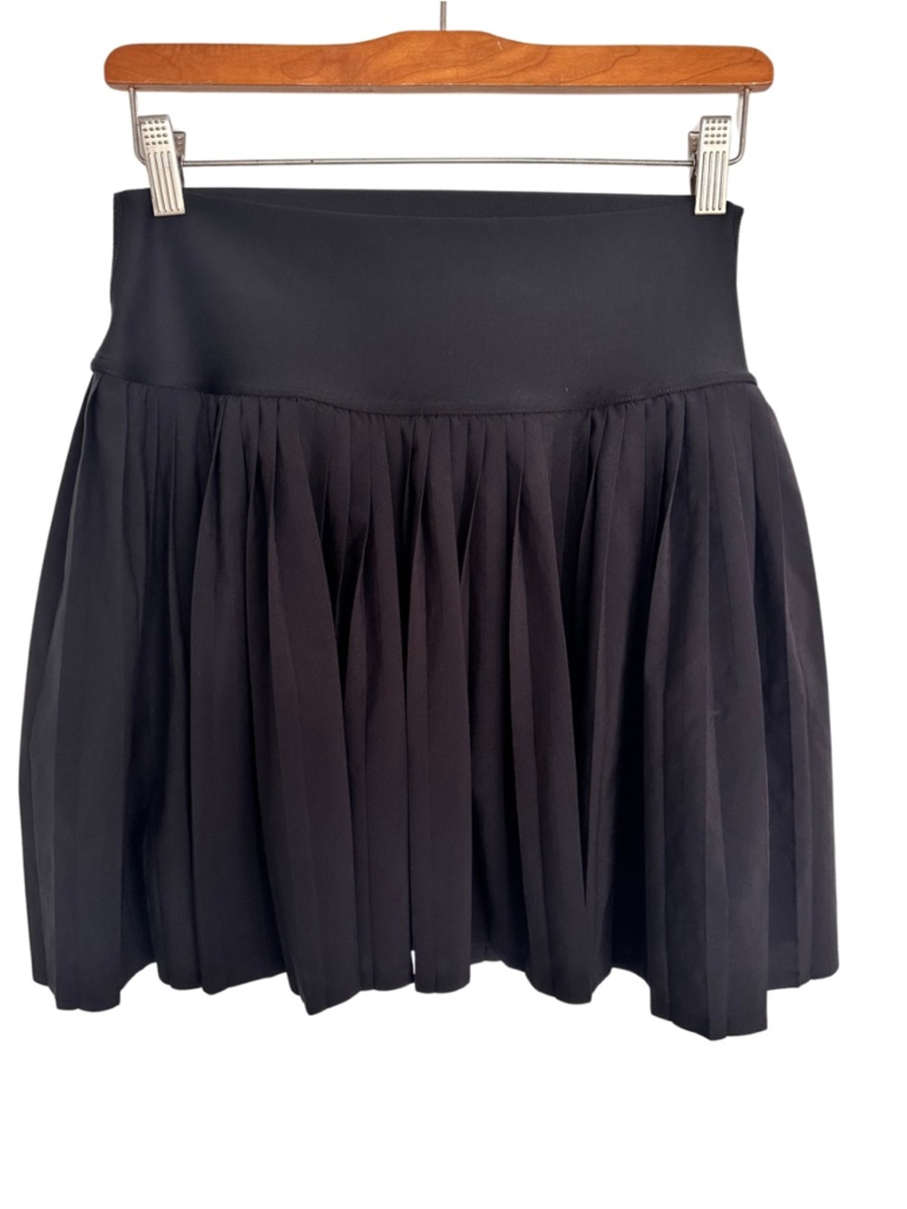 ALO Yoga Black Grand Slam Tennis Skirt Built In Shorts SZ Large Athleisure EUC
